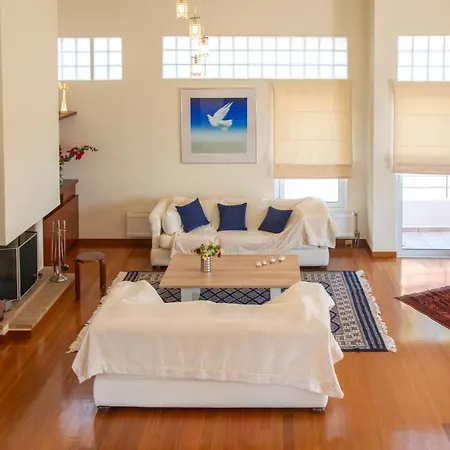 Vila Cretan Ivory *